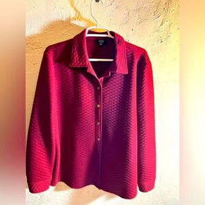 Jones NY burgundy Red Textured Button-Up Shirt/Shacket, quilted, casual, comfy